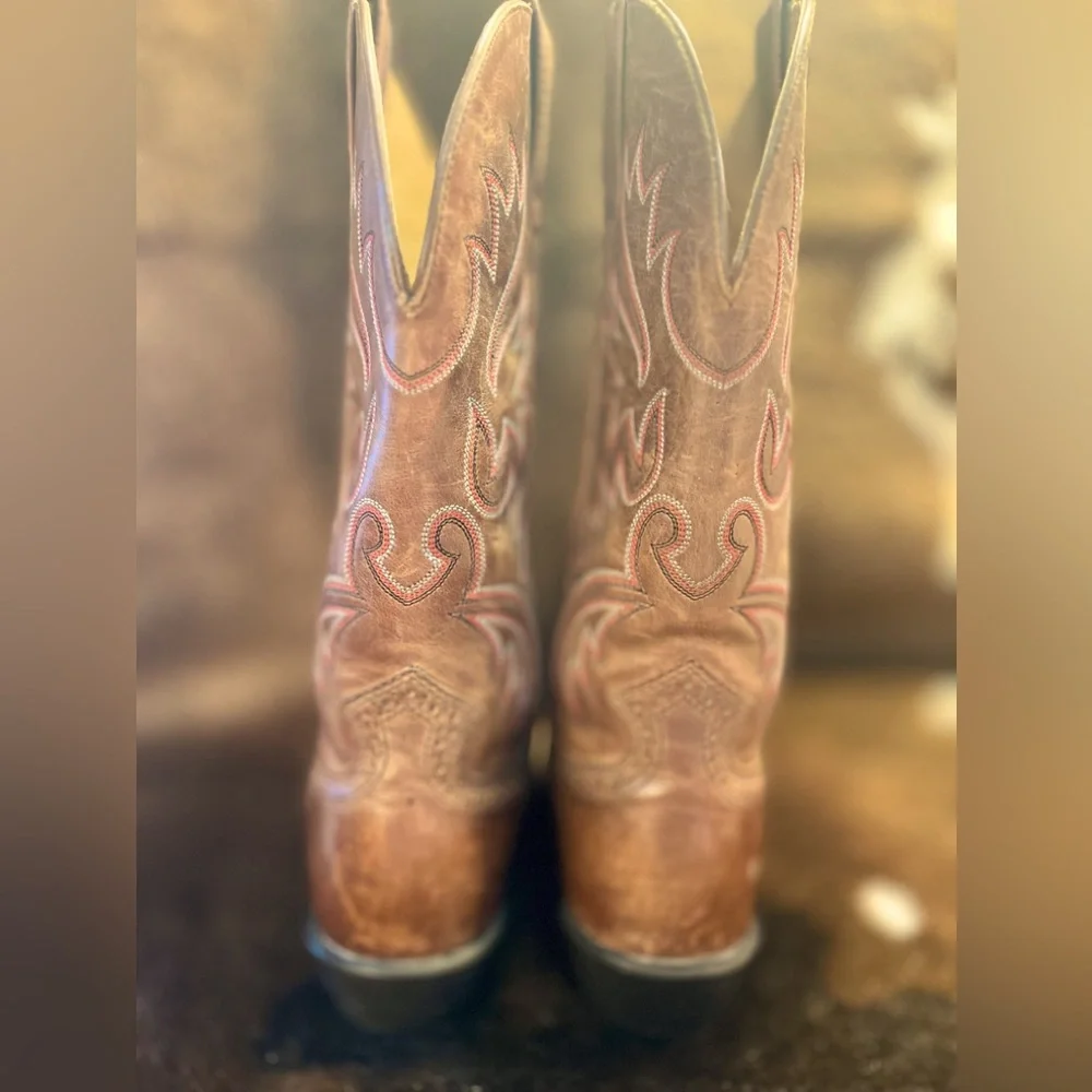 BROWN BOOTS SQUARE TOE RIDING HEEL LADY 8 MEN 7D ARIAT SPUR SHELF STITCH UNISEX - Picture 7 of 15